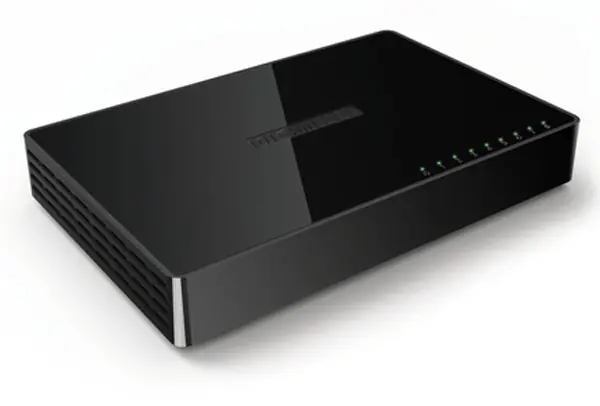 Premium Switch 8P 10/100/1000 Desktop